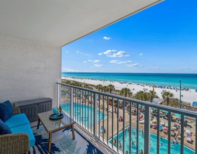 Cozy Beach Retreat
