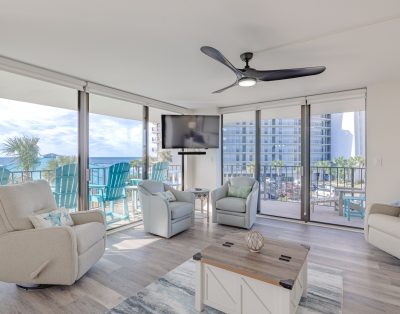 Beachfront-Luxury Renovated Condo For 13 w/Wrap Balcony